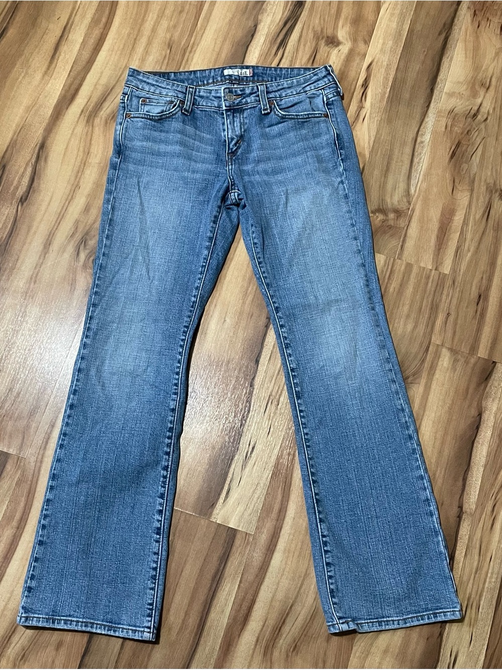 Y2K 2007 Levi's 545 Low Rise Bootcut Jeans- Wash Blue Denim Size 6M 00s